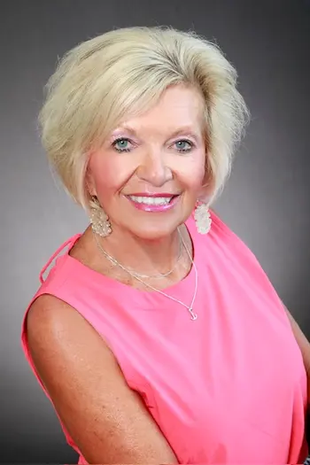 Lesa Clark