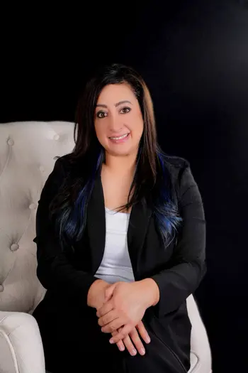 Elizabeth Chacon