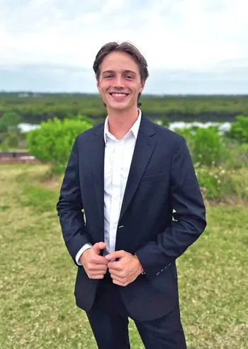 Zachary Chenoweth
