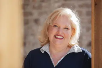 Tracie Stephens