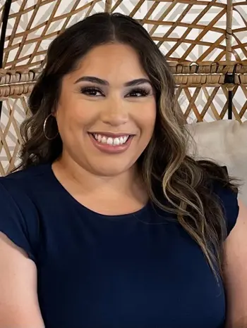 Elizabeth Ruiz