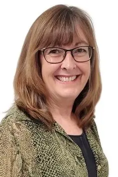 Kelly Pfeil