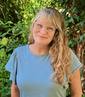Shelly May