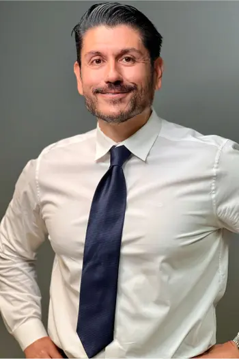 Armando Oliva