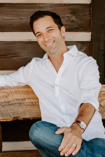 Derek Tye