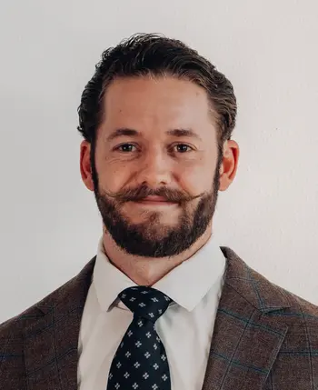 Aaron Medeiros