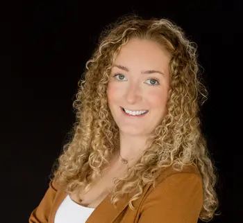 AMANDA HALL