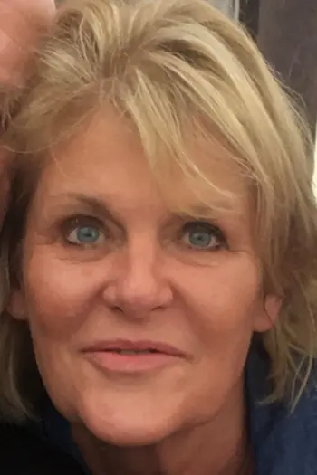 Debbie Bennett-Weiss