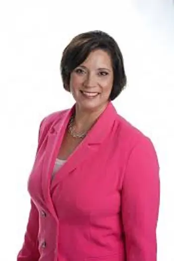 Julie Baumer