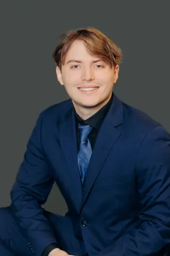 Bradley Bowen