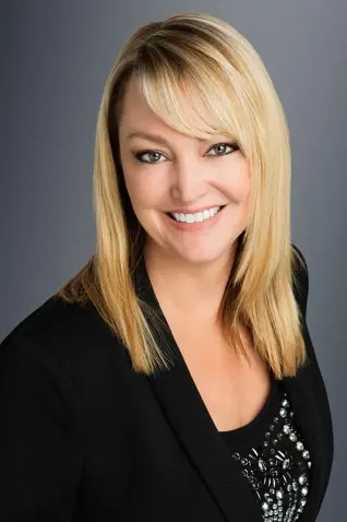 Veronica Lee