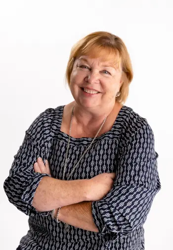 Debbie Ellis