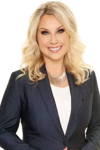 Sandy Sarro