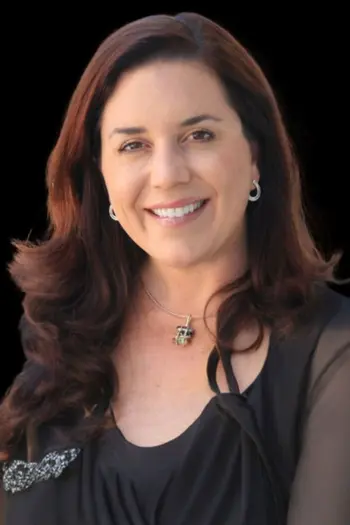 Christine Cardoso-Moore