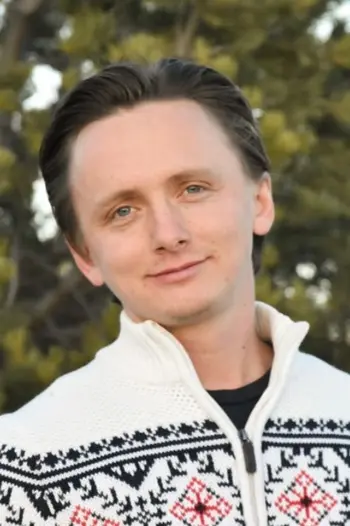 Andrew Romano