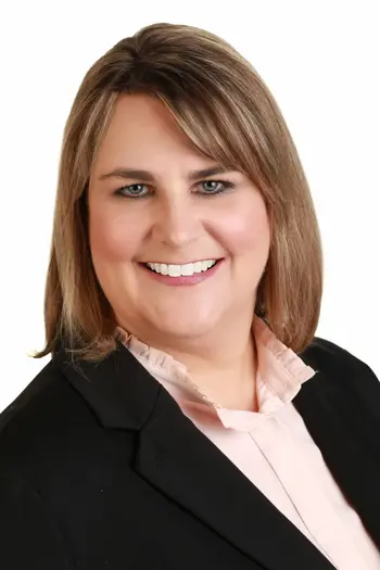 Mandy Dundovich