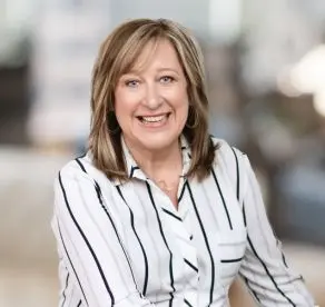 Lisa Pruitt