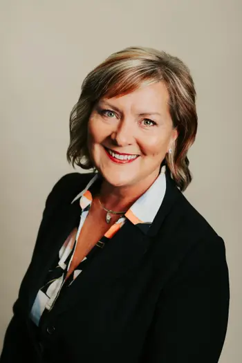 Sharon Hoelscher