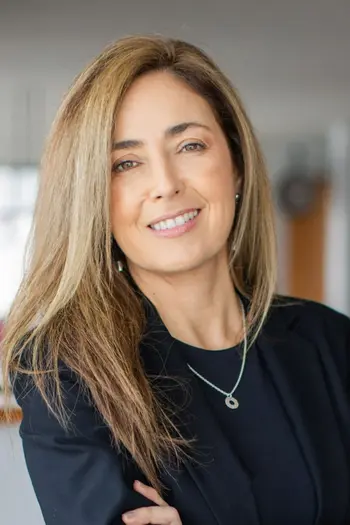 Adriana Morris