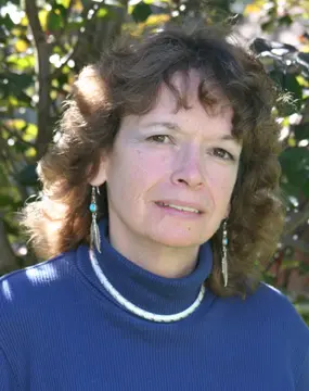 Vicki Lanon