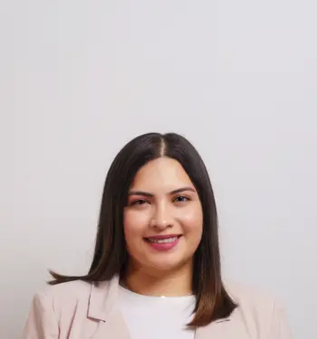 Flor Gallegos