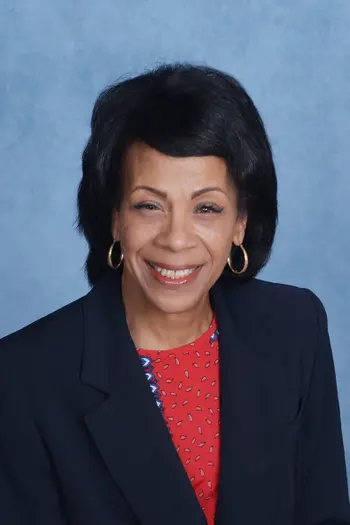 Pamela Lewis