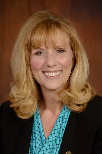 Cindy Lint