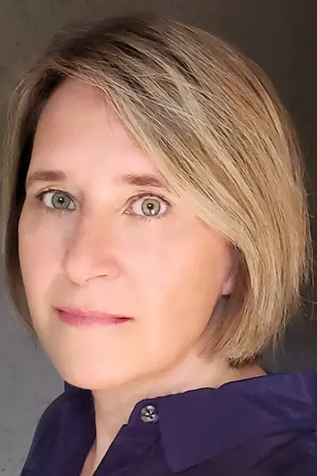 Amy Holland