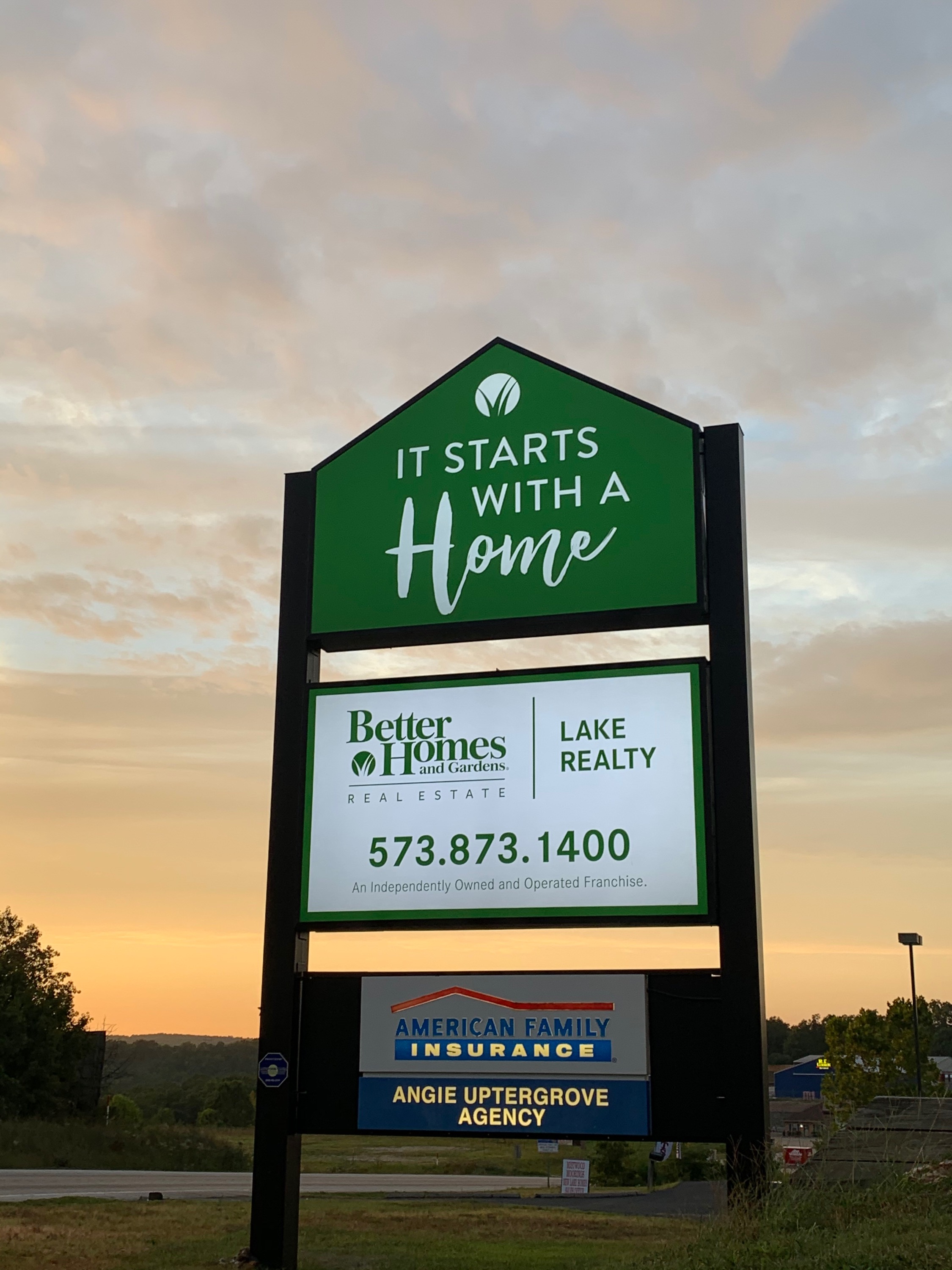 Better Homes and Gardens Real Estate Lake Realty