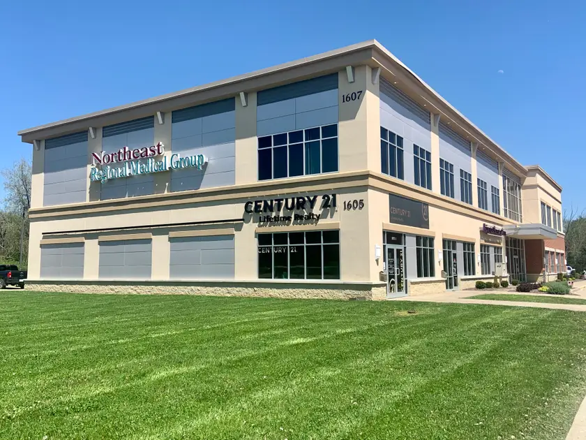 CENTURY 21 Lifetime Realty