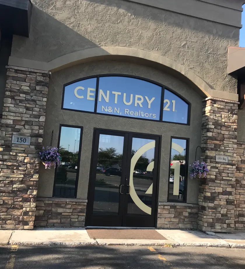 CENTURY 21 N&N, Realtors