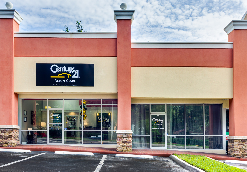 CENTURY 21 Alton Clark