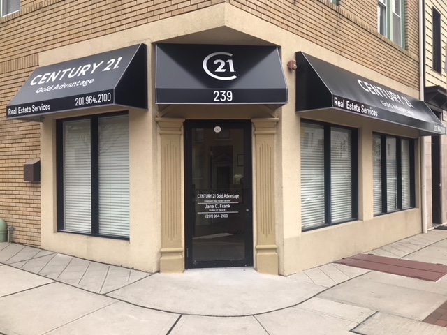 CENTURY 21 Gold Advantage