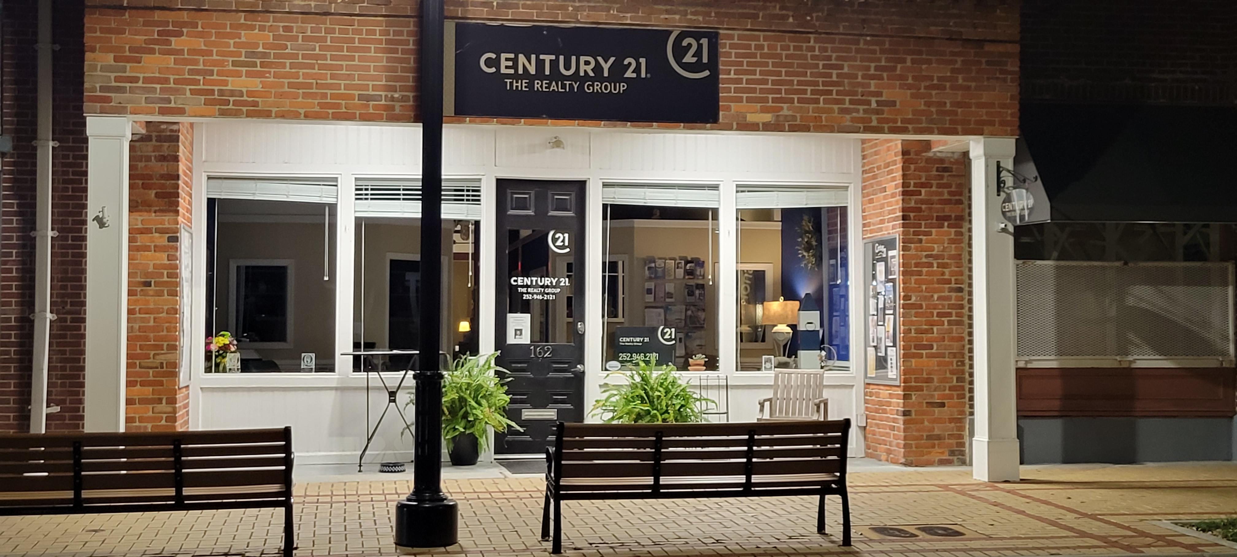 CENTURY 21 The Realty Group
