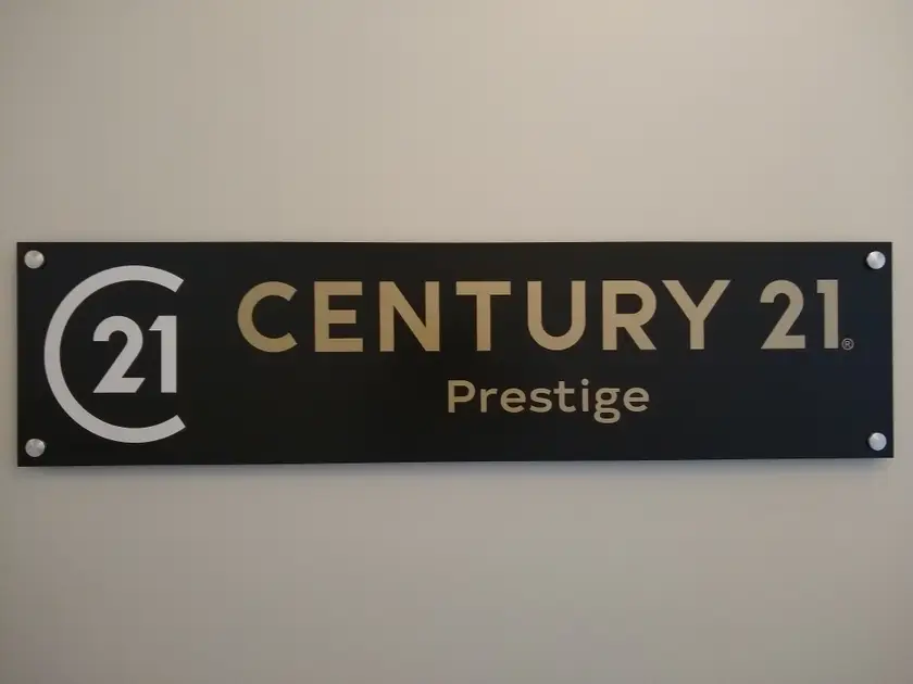 CENTURY 21 Prestige