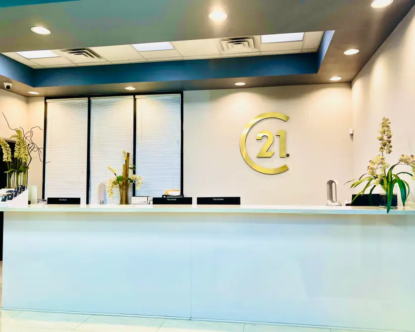 CENTURY 21 1st Priority Realty