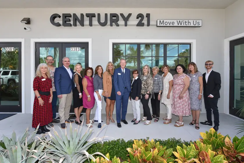 CENTURY 21 Move With Us