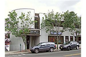 CENTURY 21 Calabrese Realty