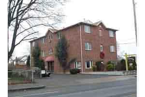 CENTURY 21 Gonsalves-Pastore Realty