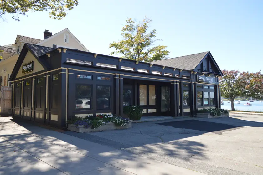 CENTURY 21 Topsail Realty