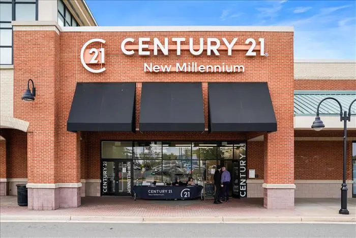 CENTURY 21 New Millennium