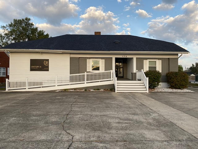 CENTURY 21 Advantage Plus