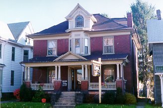 CENTURY 21 Betty Steinbacher Real Estate