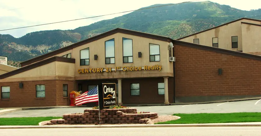 CENTURY 21 1st Choice Realty