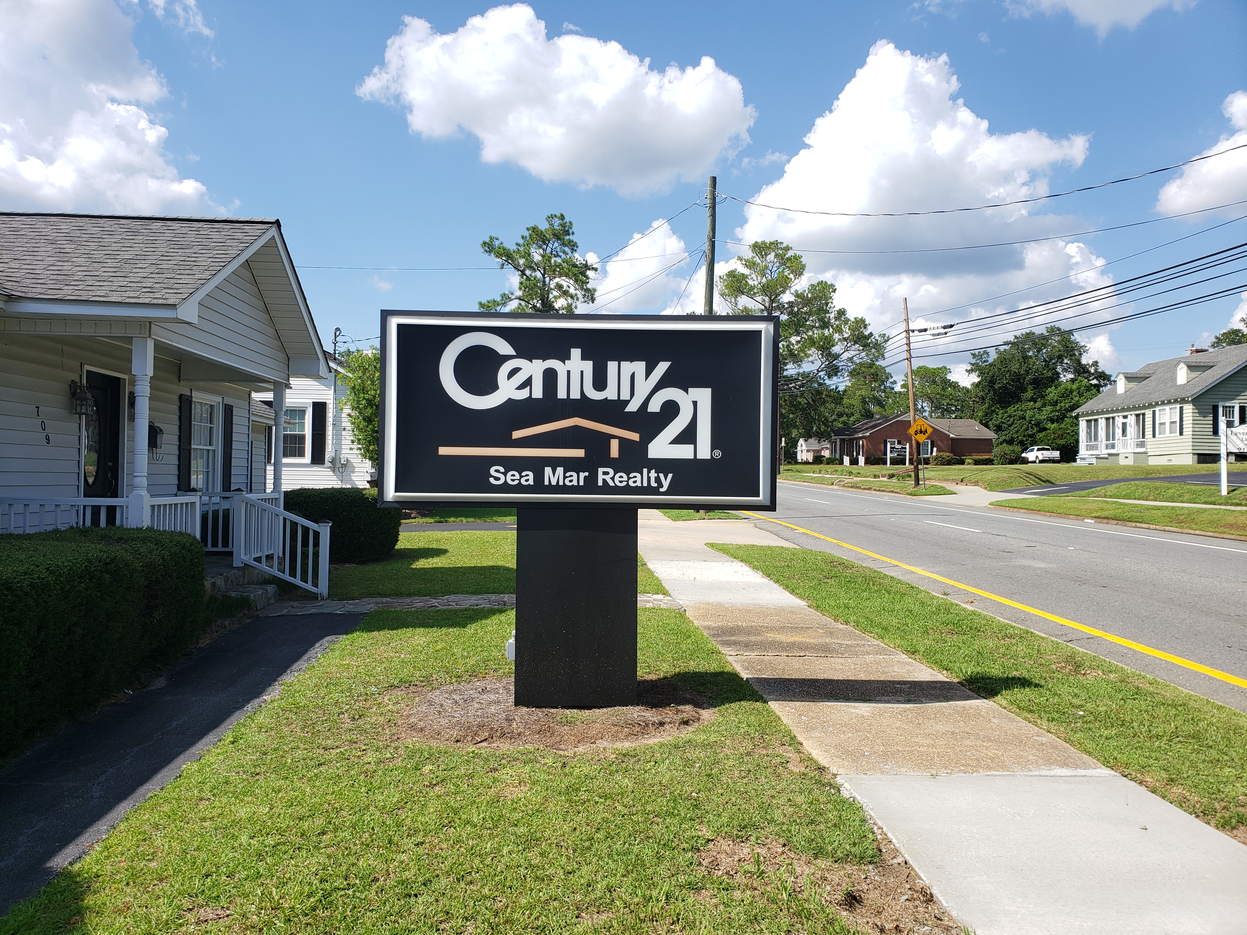 CENTURY 21 Sea Mar Realty
