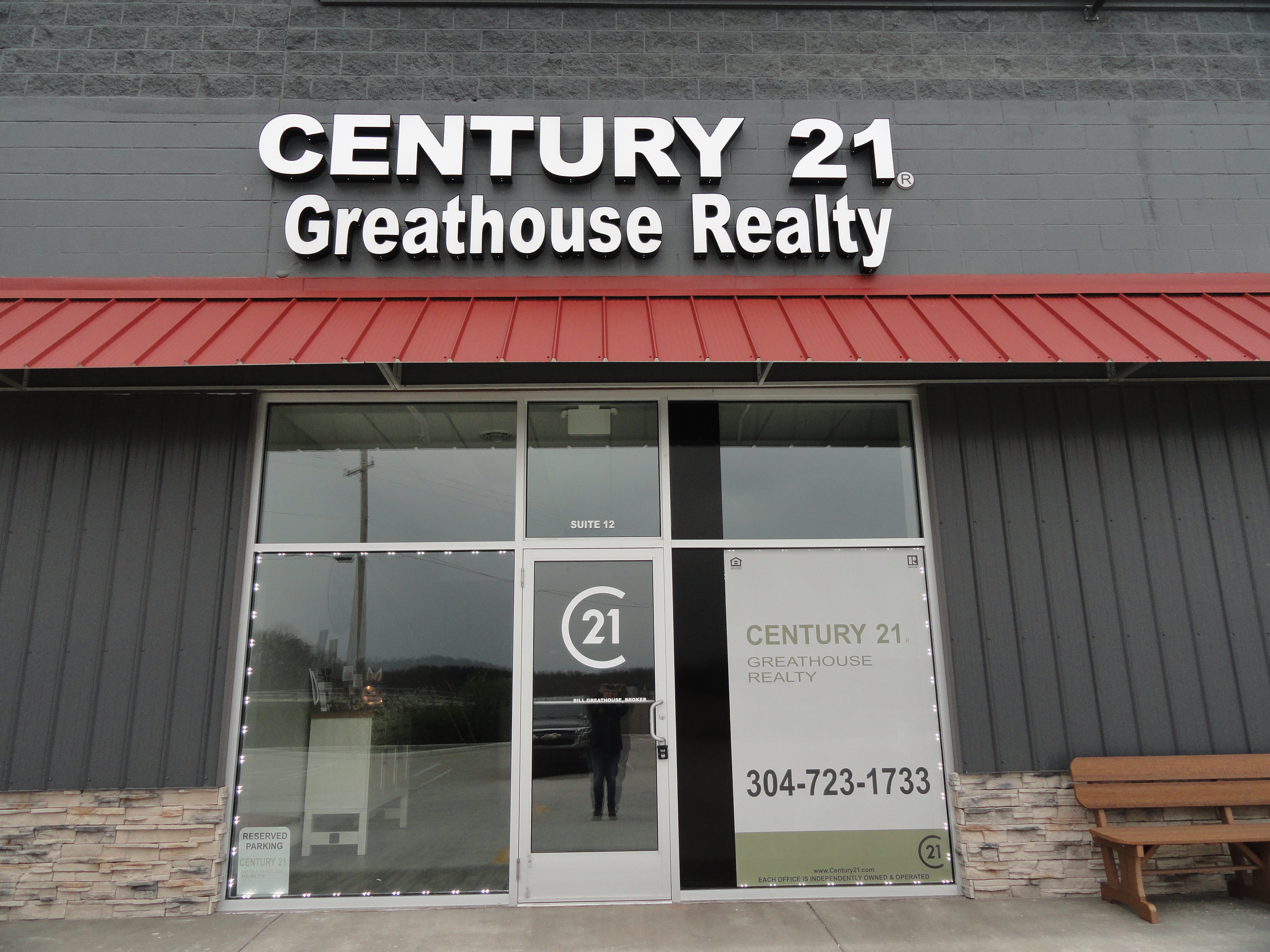 CENTURY 21 Greathouse Realty, LLC