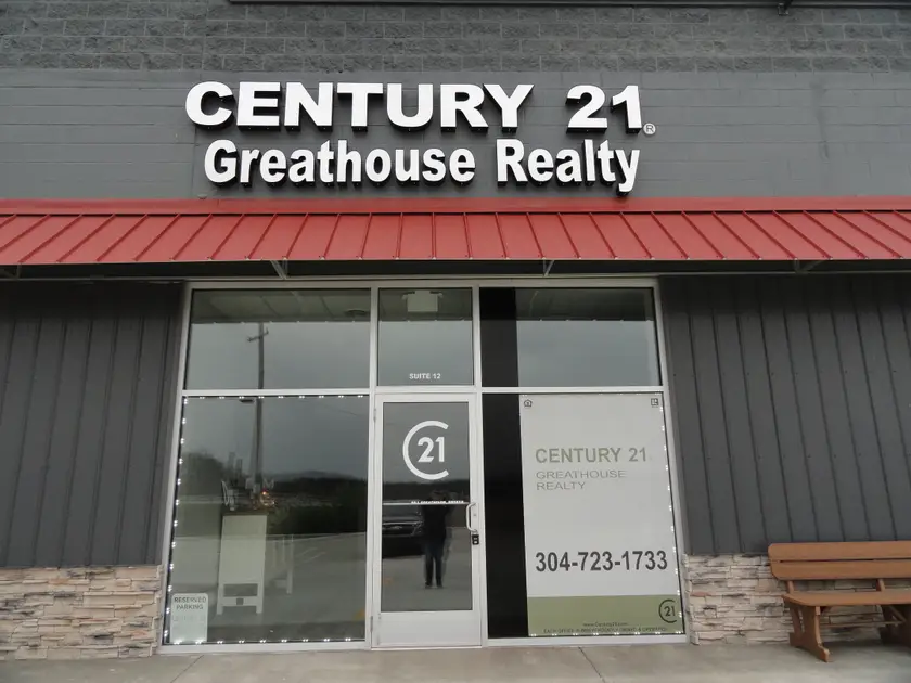 CENTURY 21 Greathouse Realty, LLC