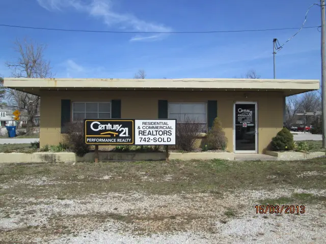 CENTURY 21 Performance Realty