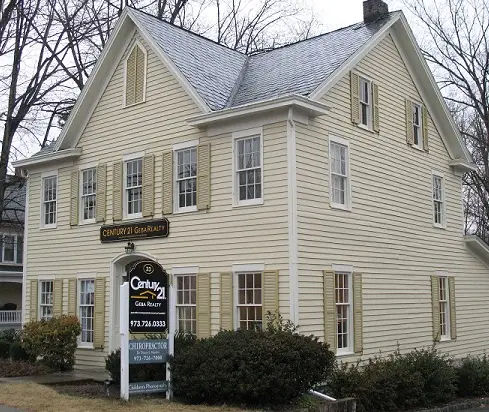 CENTURY 21 Geba Realty