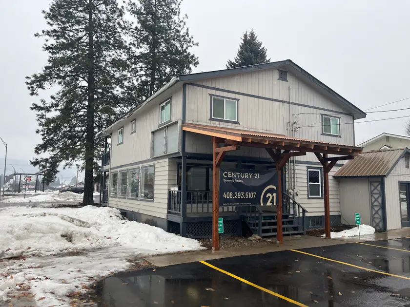 CENTURY 21 Summit Realty